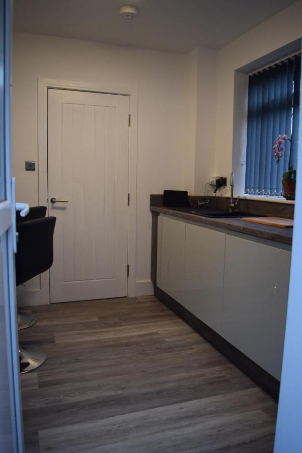 Airport Padzzz Appartement Wythenshawe Buitenkant foto