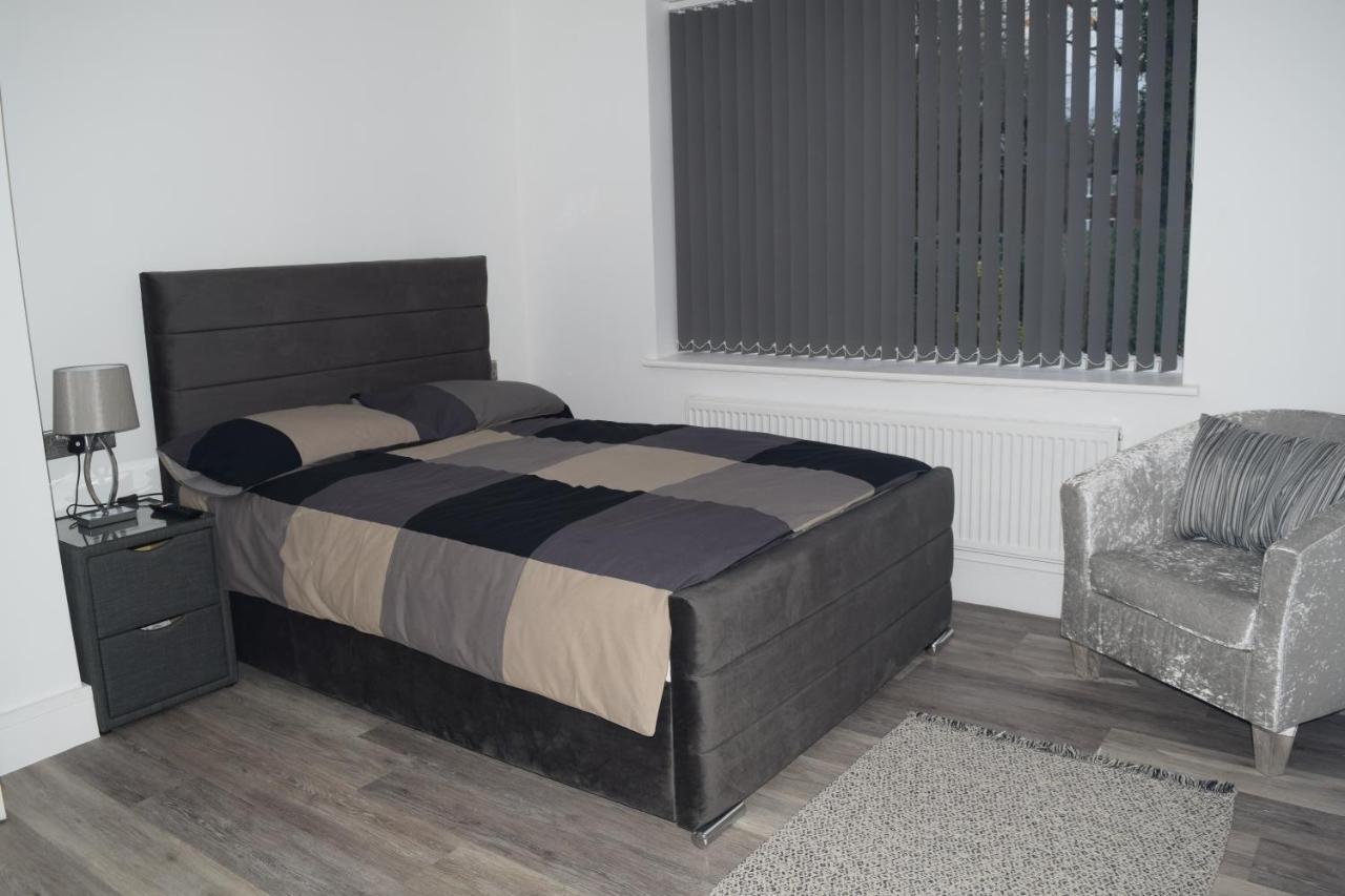 Airport Padzzz Appartement Wythenshawe Buitenkant foto
