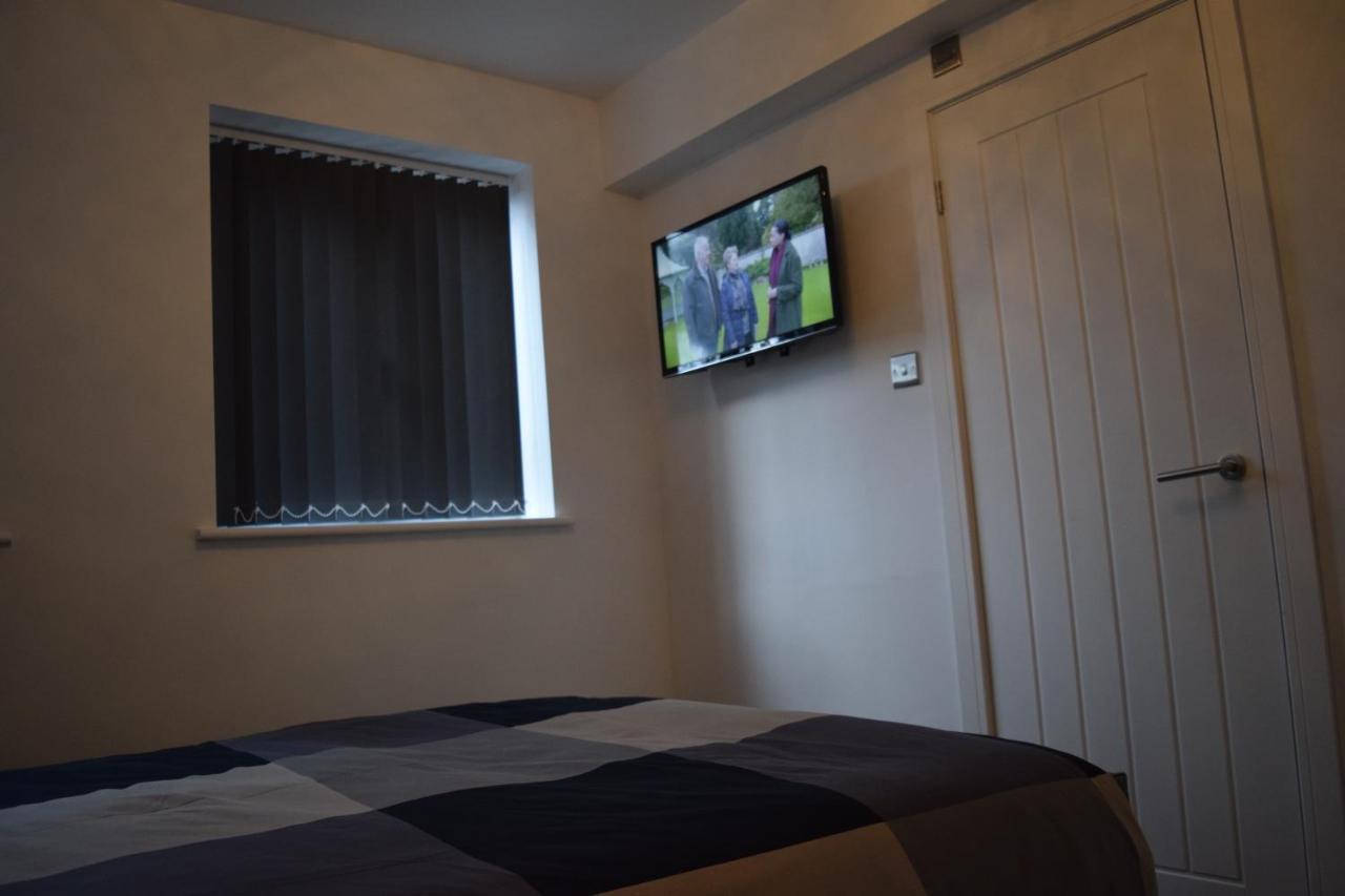 Airport Padzzz Appartement Wythenshawe Buitenkant foto